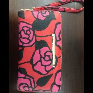 BetseyJohnson wallet
